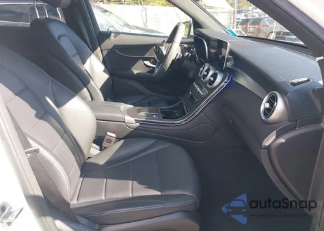 2022 Mercedes-Benz Glc 300 4Matic Suv from USA, damaged, VIN W1N0G8EB9NV393407